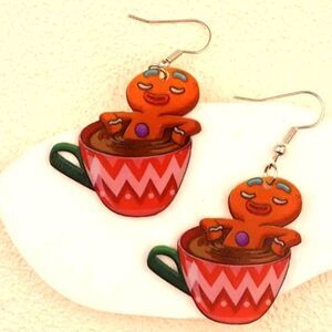 Hand Crafted Festive dangle earrings